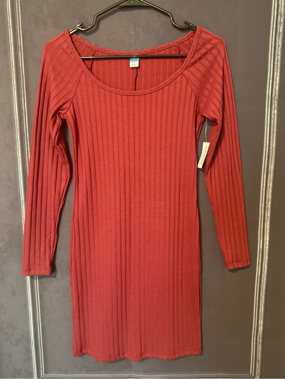 NWT Old Navy Ribbed Long Sleeve Scoop Neck Dress - Red